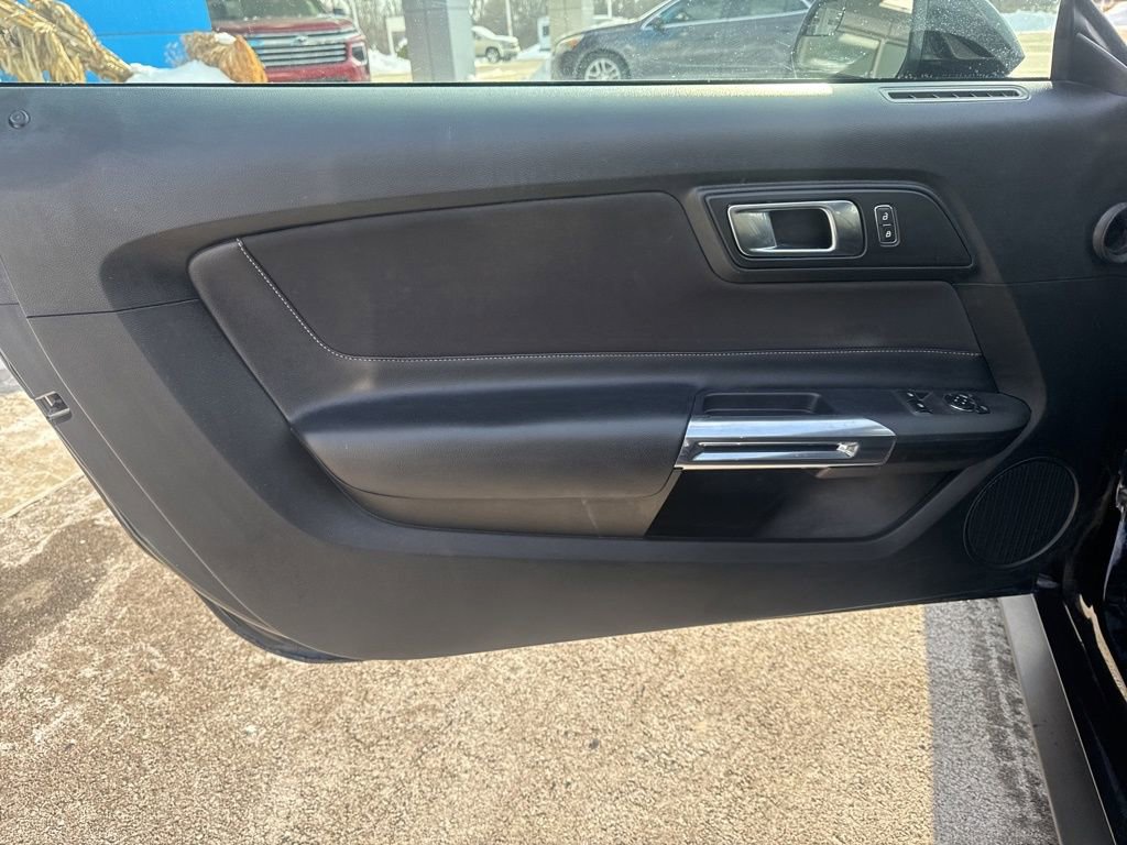 Used 2020 Ford Mustang GT w/ Black Accent Package image 14