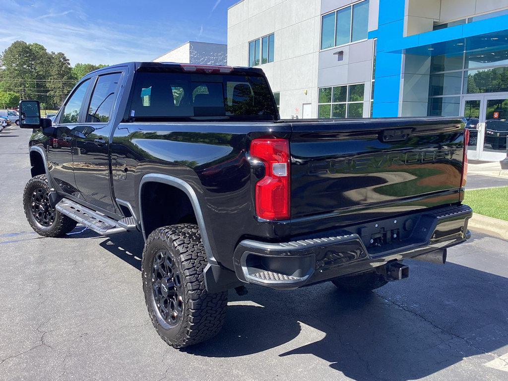 Used 2021 Chevrolet Silverado 2500 LTZ w/ LTZ Plus Package AWD/4WD image 2