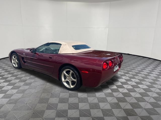 Used 2003 Chevrolet Corvette Convertible w/ Preferred Equipment Group1 RWD image 3