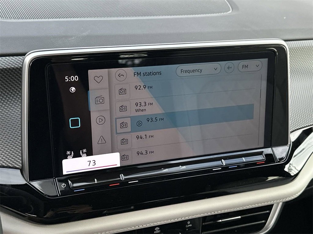 New 2025 Volkswagen Atlas Cross Sport SEL Premium R-Line image 17