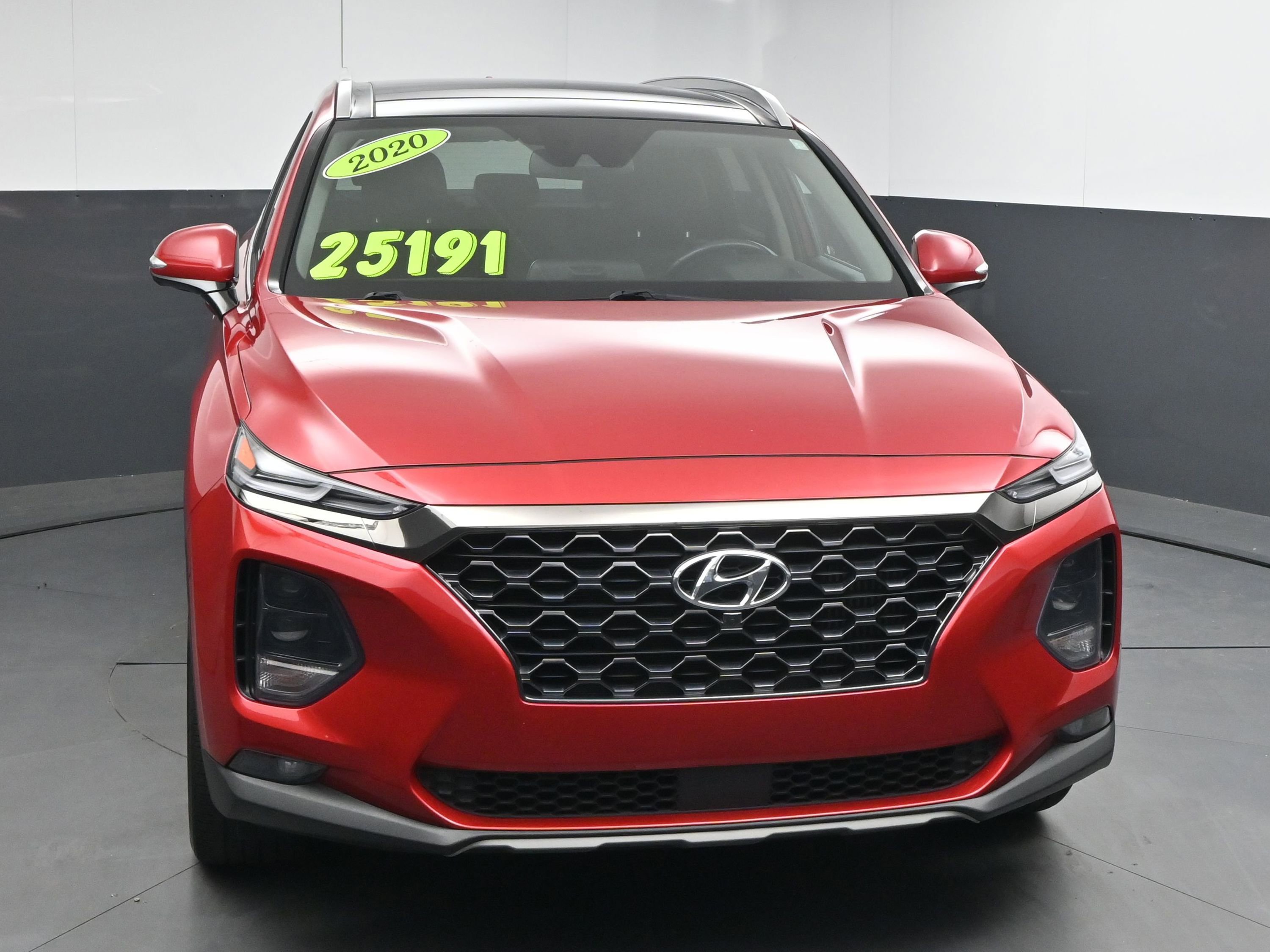 Used 2020 Hyundai Santa Fe Limited image 2