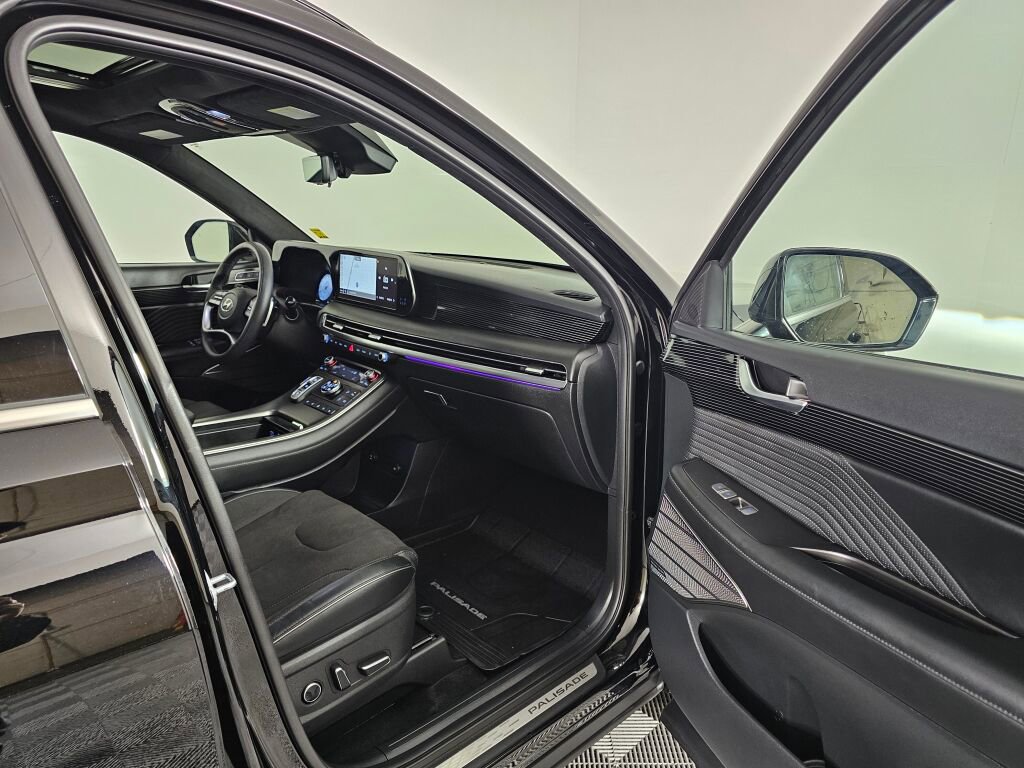 Used 2025 Hyundai Palisade Calligraphy AWD/4WD image 38