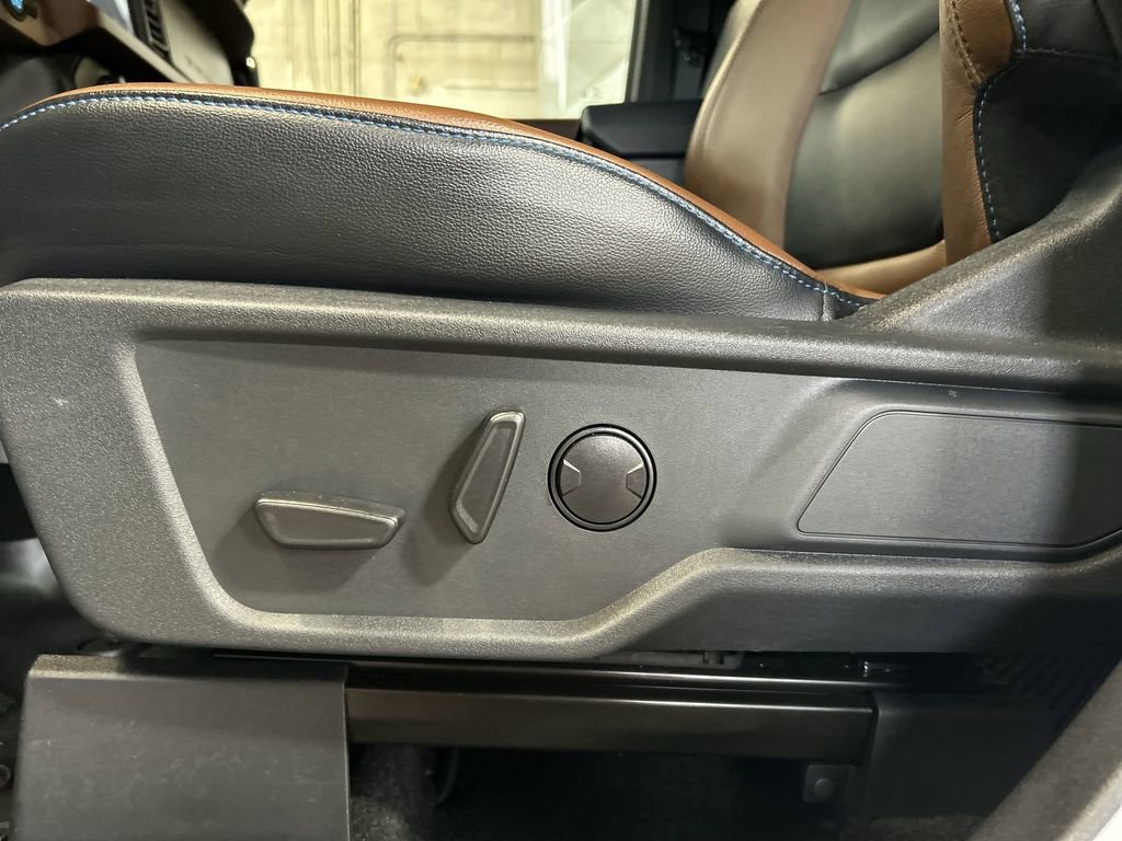 Certified 2024 Ford Bronco Outer Banks AWD/4WD image 12