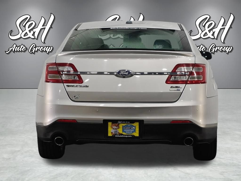 Used 2016 Ford Taurus Limited w/ Equipment Group 301A AWD/4WD image 23