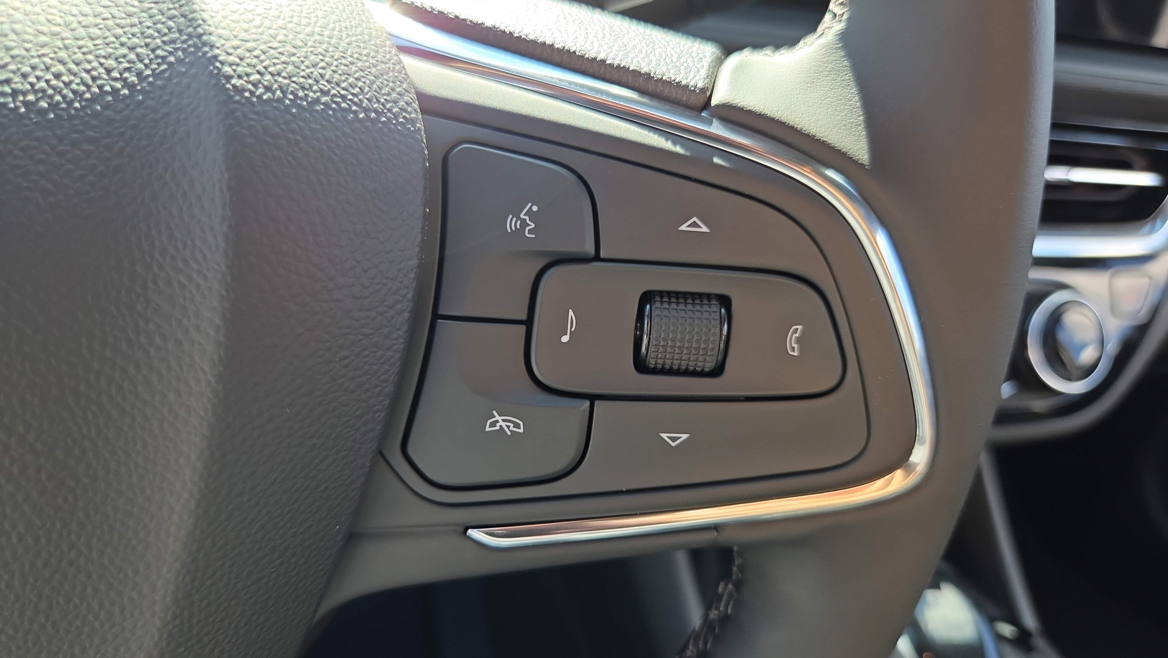 New 2026 Buick Envista Sport Touring w/ Convenience I Package FWD image 24