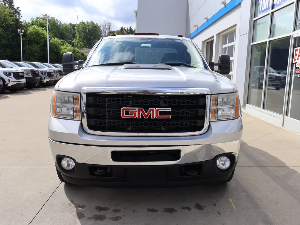Used 2011 GMC Sierra 2500 W/T w/ Work Truck Preferred Package AWD/4WD image 5