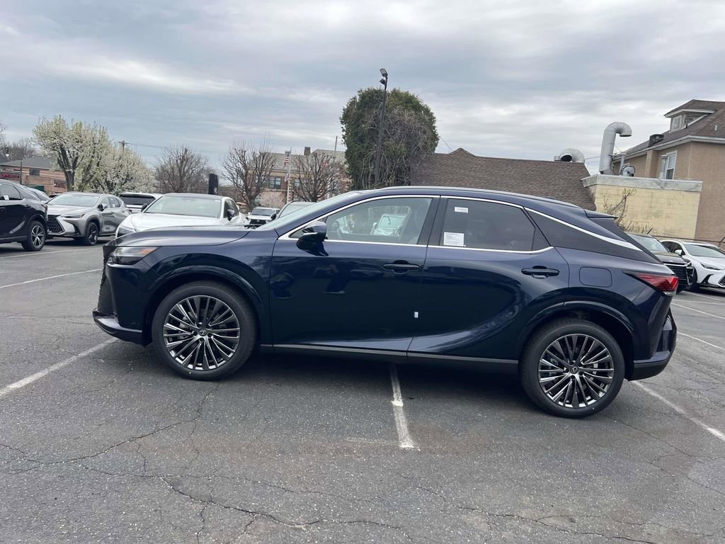 New 2026 Lexus RX 450h AWD image 4