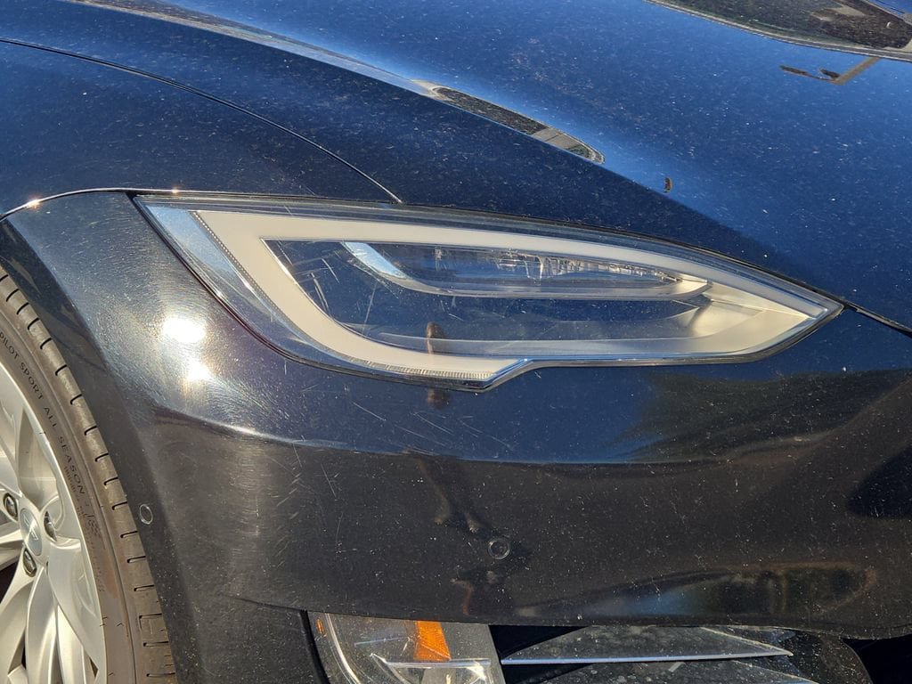 Used 2018 Tesla Model S 75D AWD/4WD image 4