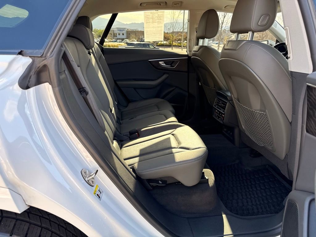Used 2021 Audi Q8 Premium Plus w/ Premium Plus Package image 30