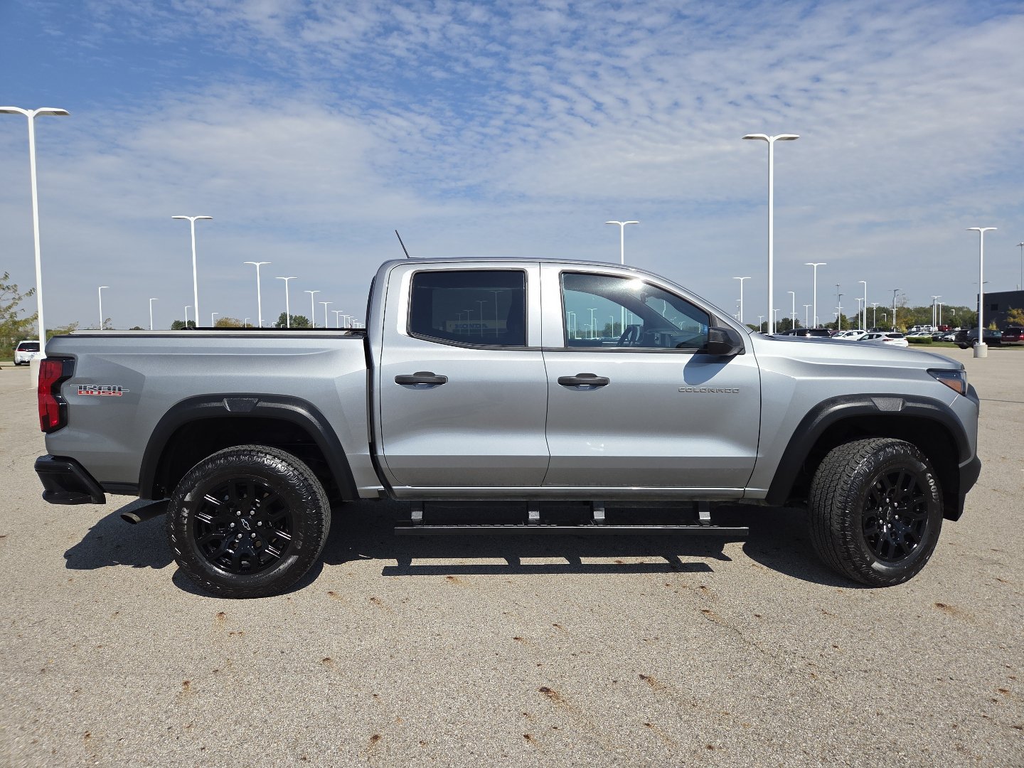 Used 2024 Chevrolet Colorado Trail Boss w/ Advanced Trailering Package AWD/4WD image 18