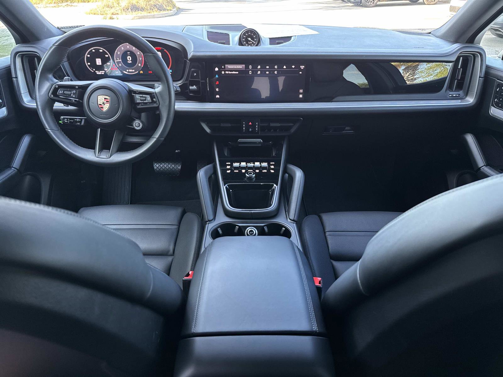 Used 2024 Porsche Cayenne Coupe image 16