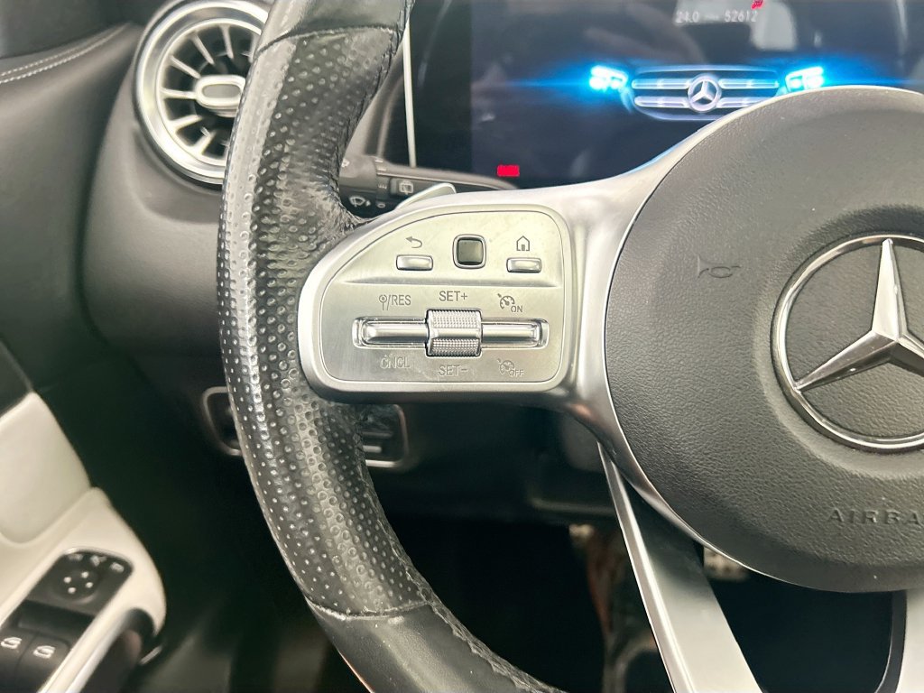 Used 2021 Mercedes-Benz GLB 250 image 11