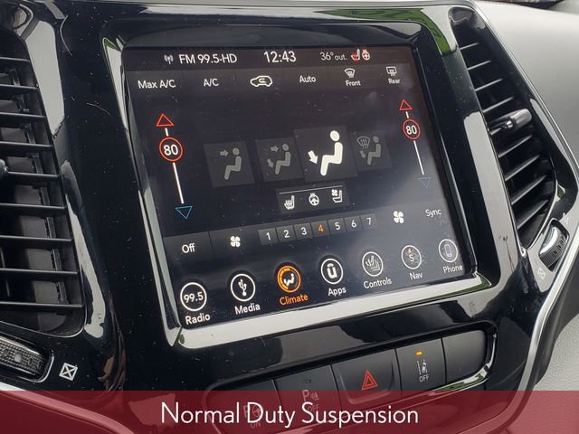 Used 2019 Jeep Cherokee Overland w/ Technology Group image 31