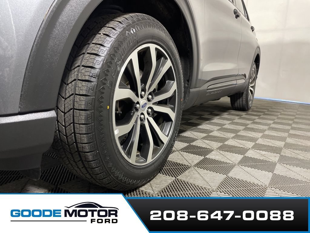 Certified 2025 Ford Explorer ST-Line AWD/4WD image 26