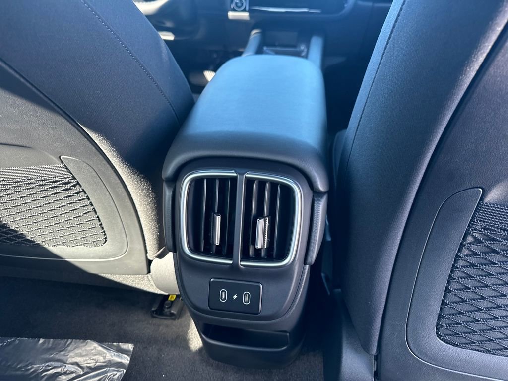 New 2025 Hyundai Ioniq 6 Limited image 32