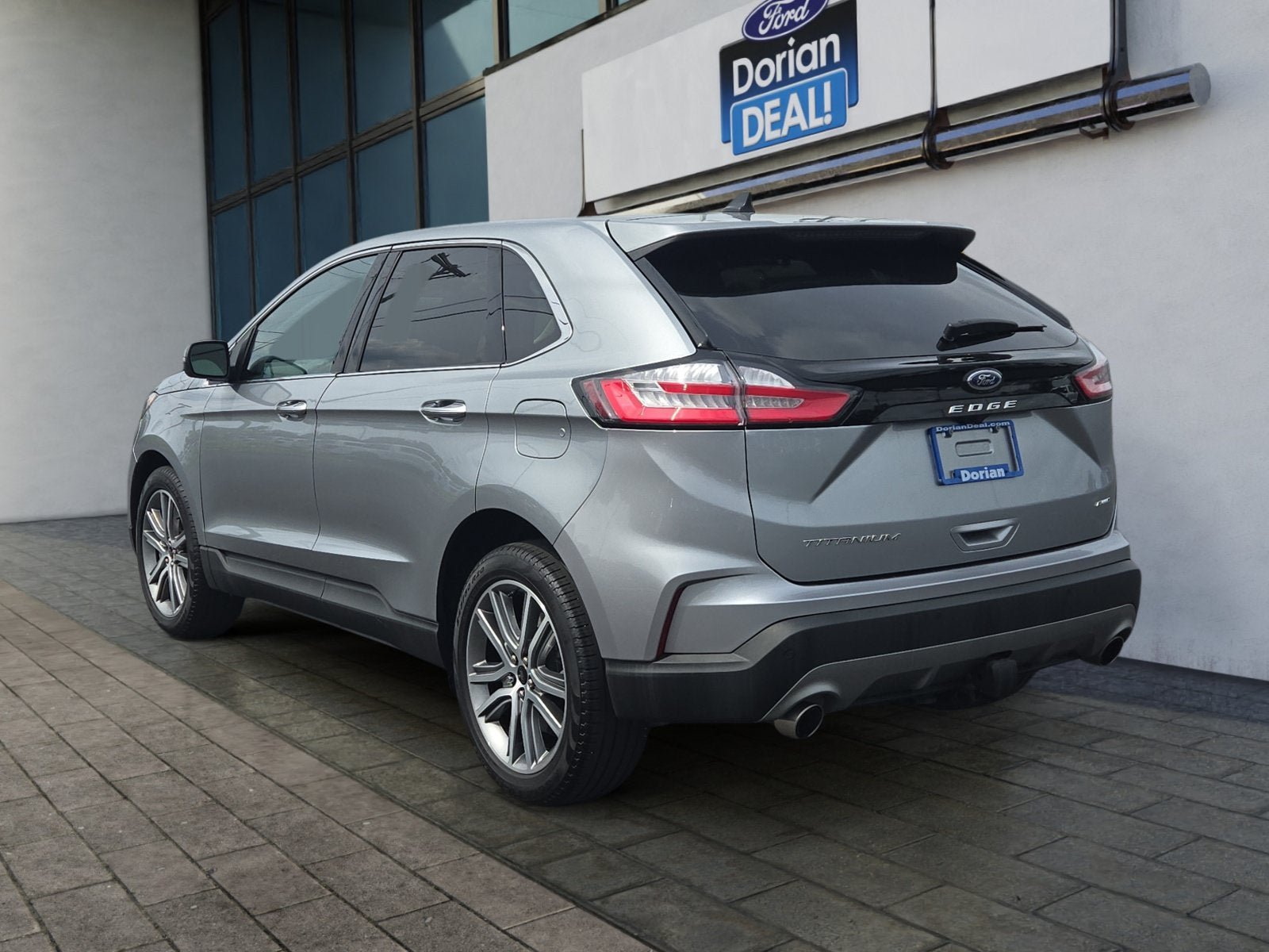 Used 2024 Ford Edge Titanium w/ Equipment Group 301A AWD/4WD image 5