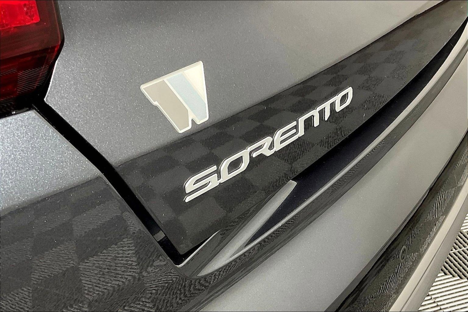 Certified 2023 Kia Sorento S w/ Panoramic Sunroof Package image 24