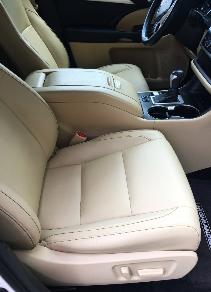 Used 2017 Toyota Highlander XLE image 15