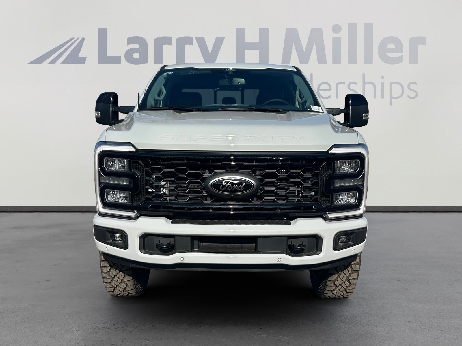 New 2025 Ford F250 Lariat w/ Lariat Ultimate Package image 8