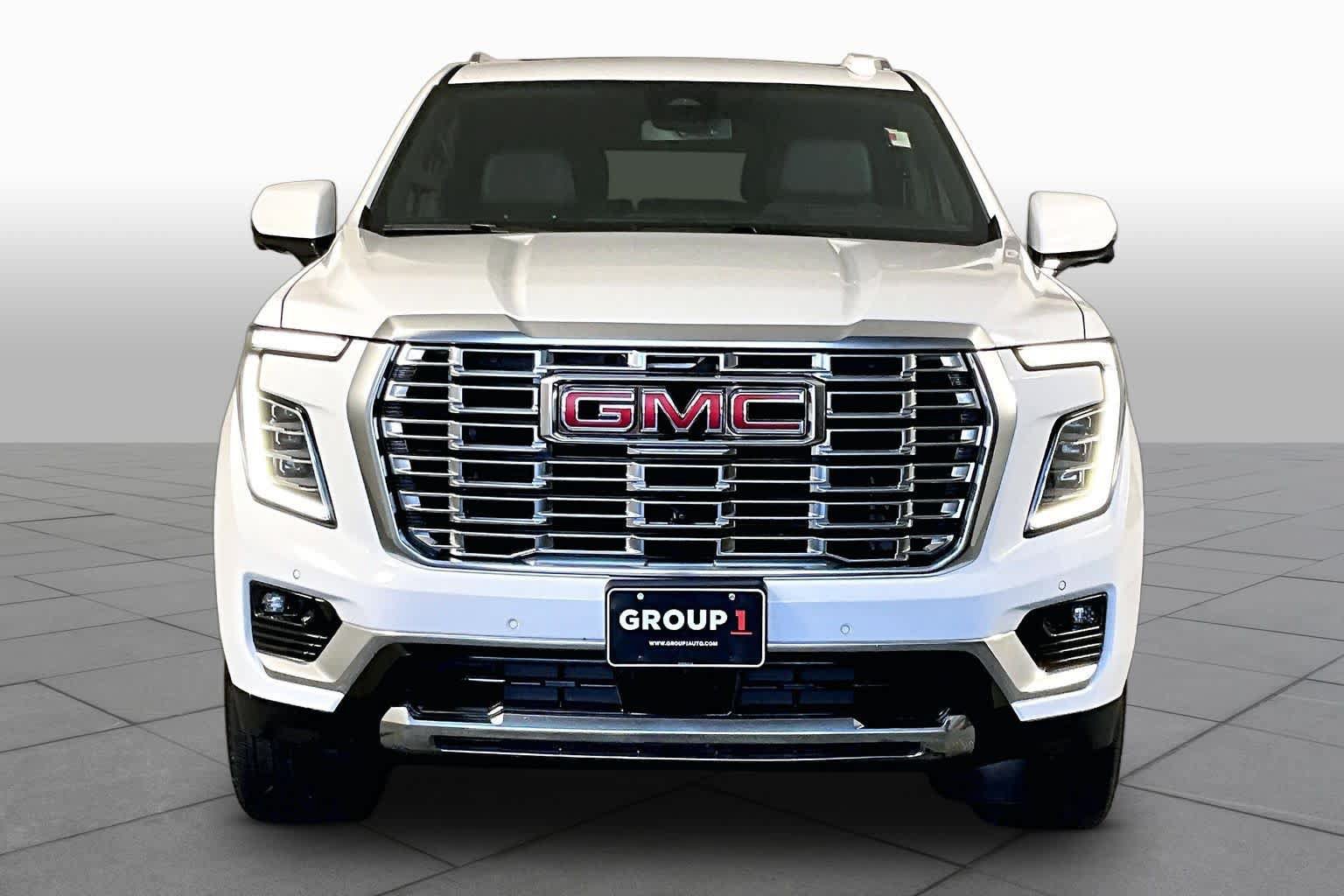 Certified 2026 GMC Yukon XL Denali w/ Sun & Power Step Package RWD image 4