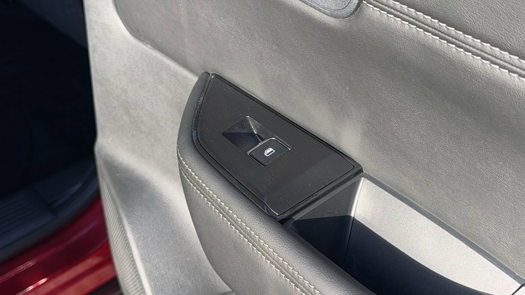 Used 2023 Nissan Rogue SL w/ SL Premium Package image 23