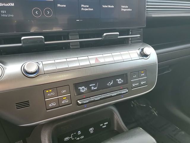 Used 2025 Hyundai Kona SEL image 19