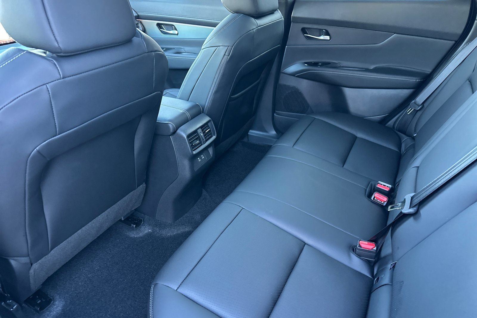 New 2026 Nissan Murano SL AWD/4WD image 14