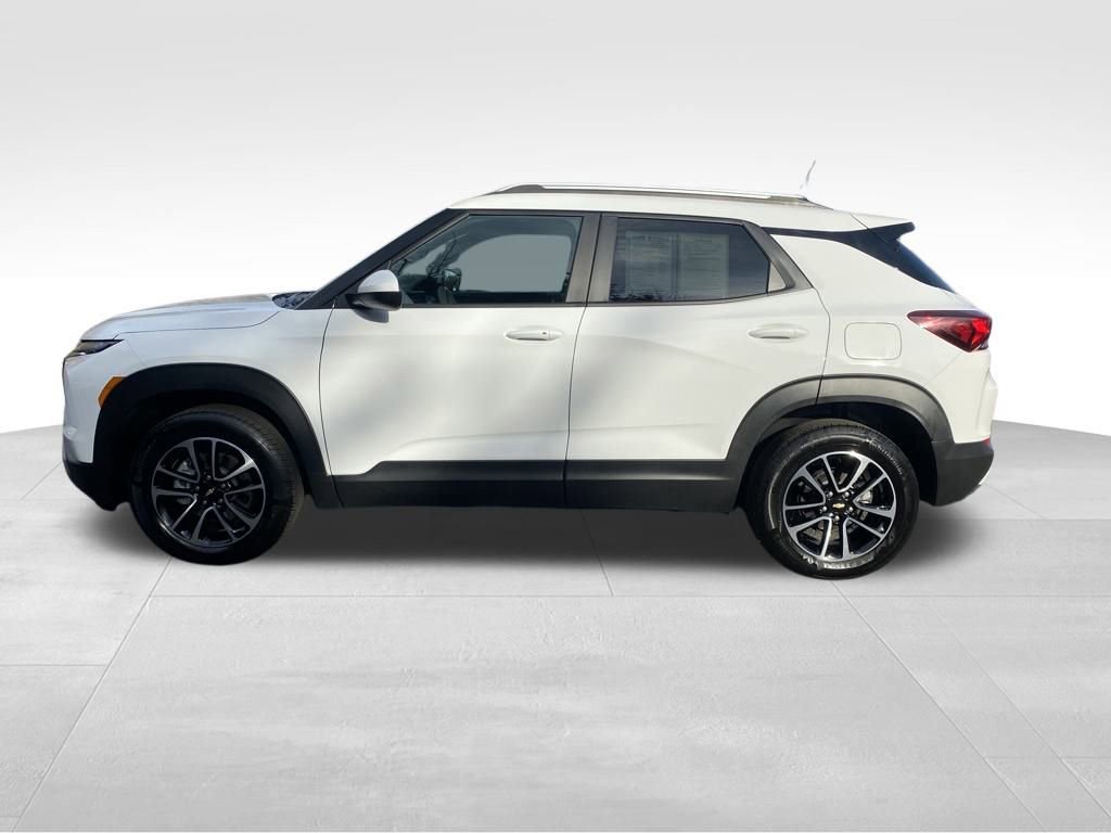 Used 2025 Chevrolet TrailBlazer LT image 29