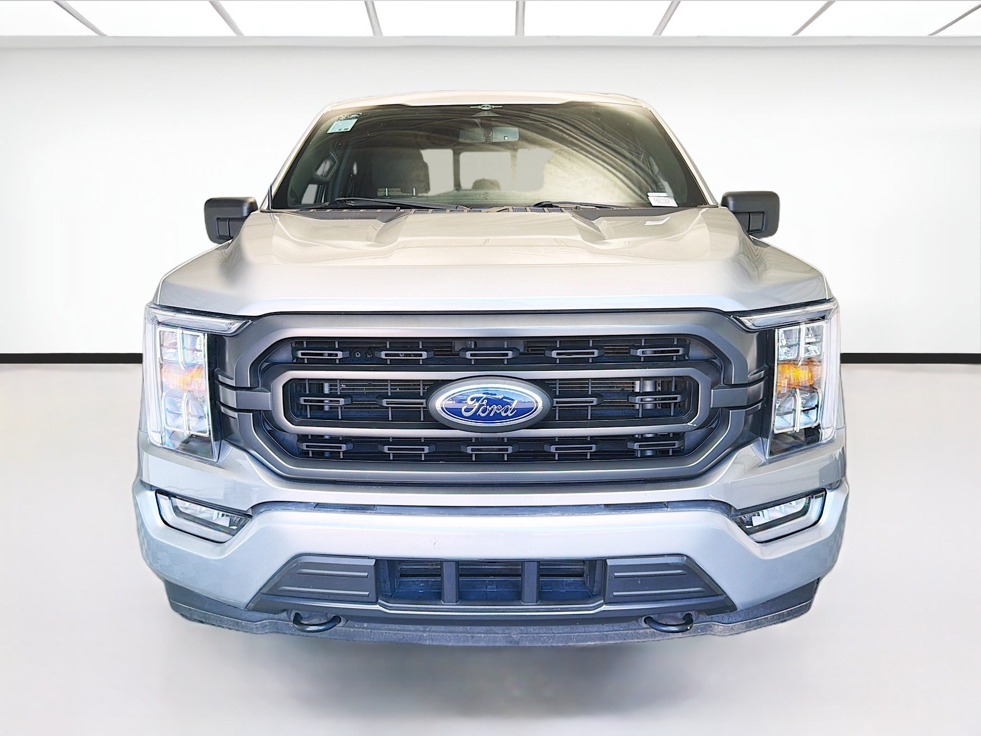 Used 2023 Ford F150 XLT w/ Equipment Group 302A High AWD/4WD image 2