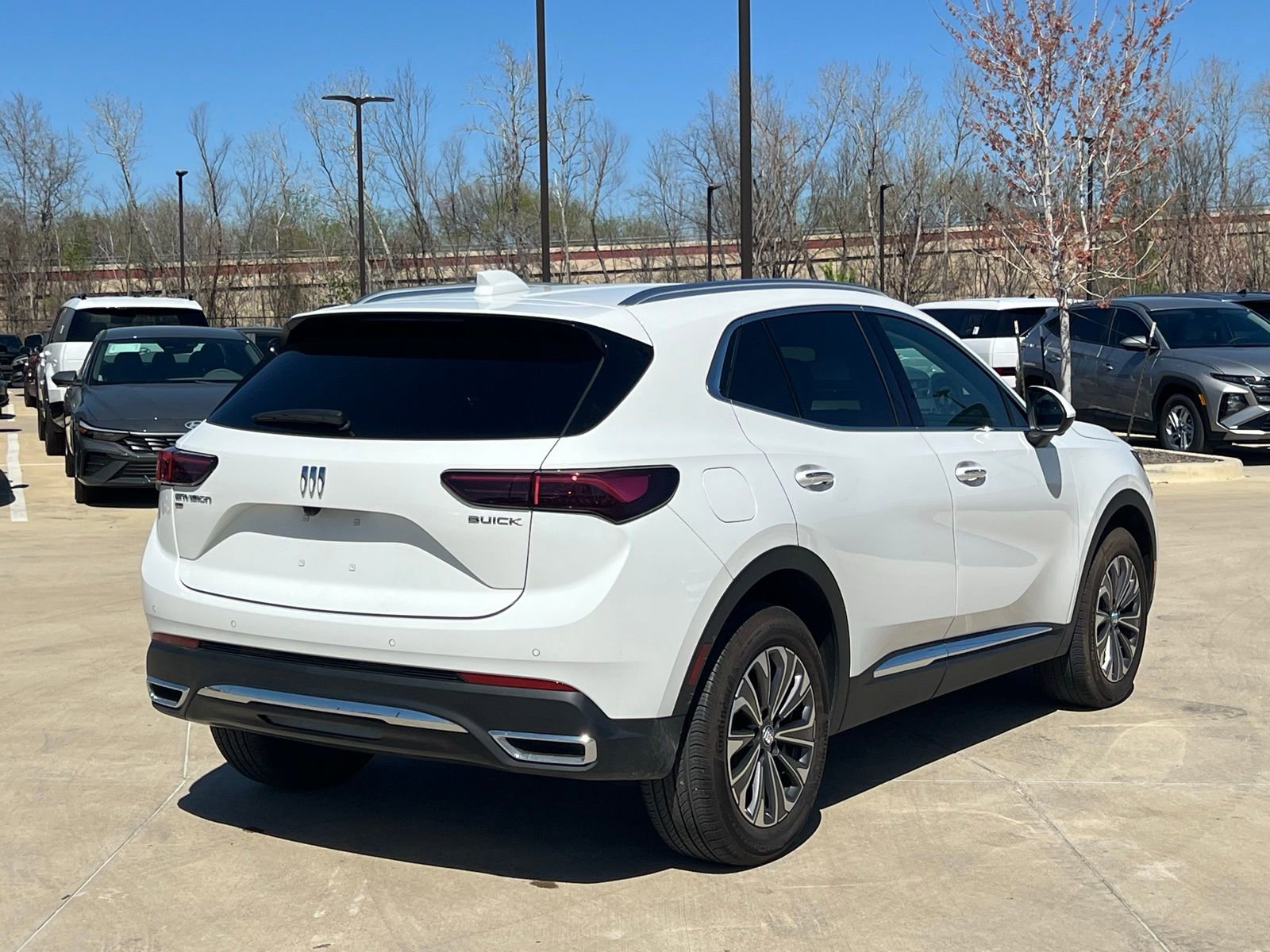 Used 2025 Buick Envision Preferred image 12