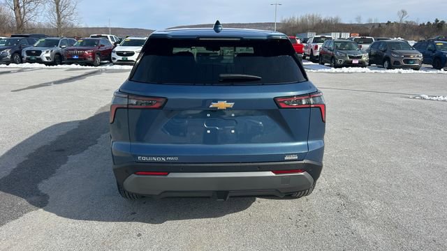 New 2026 Chevrolet Equinox LT image 4