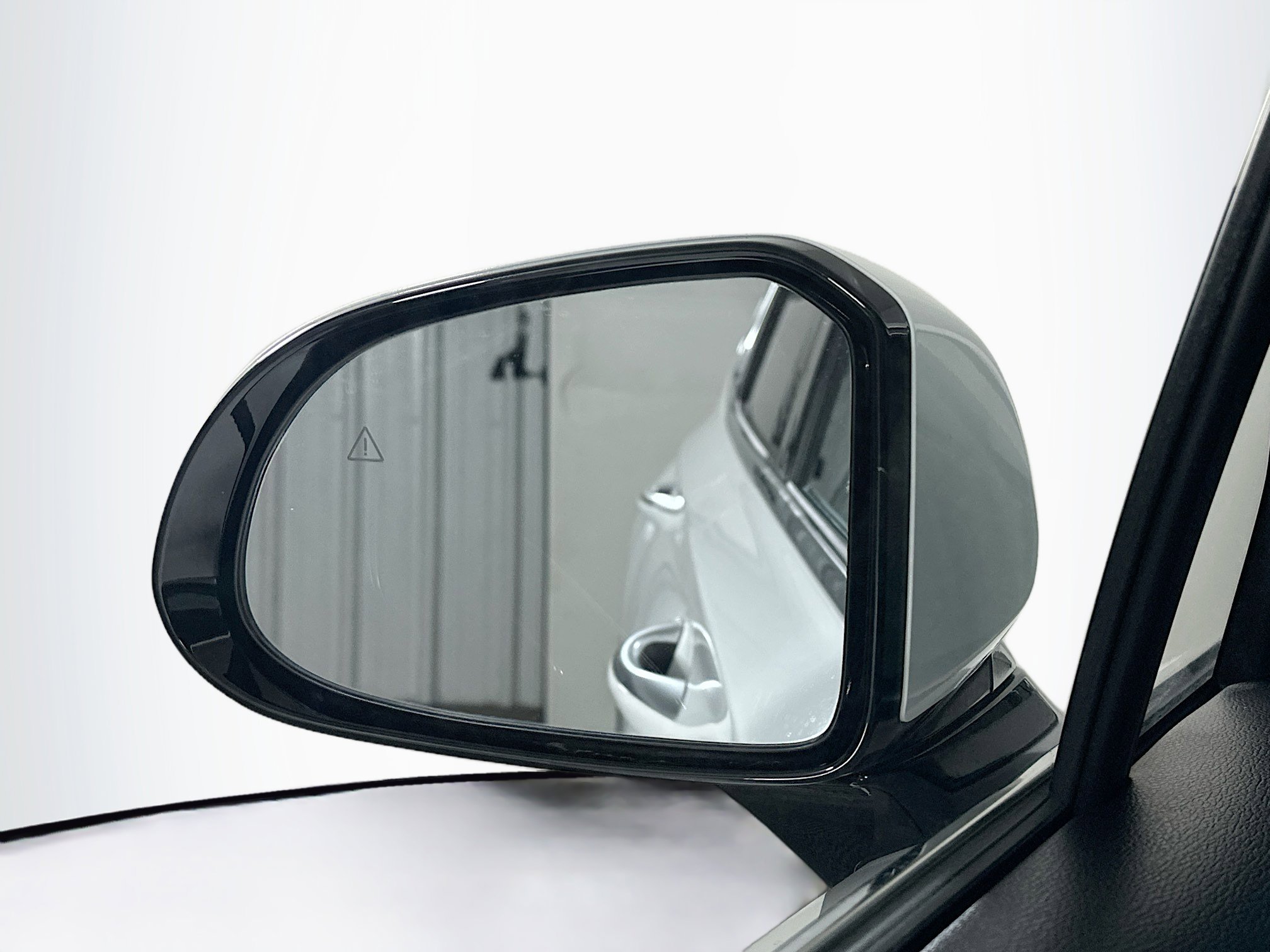 Used 2023 Hyundai Santa Fe SEL image 16