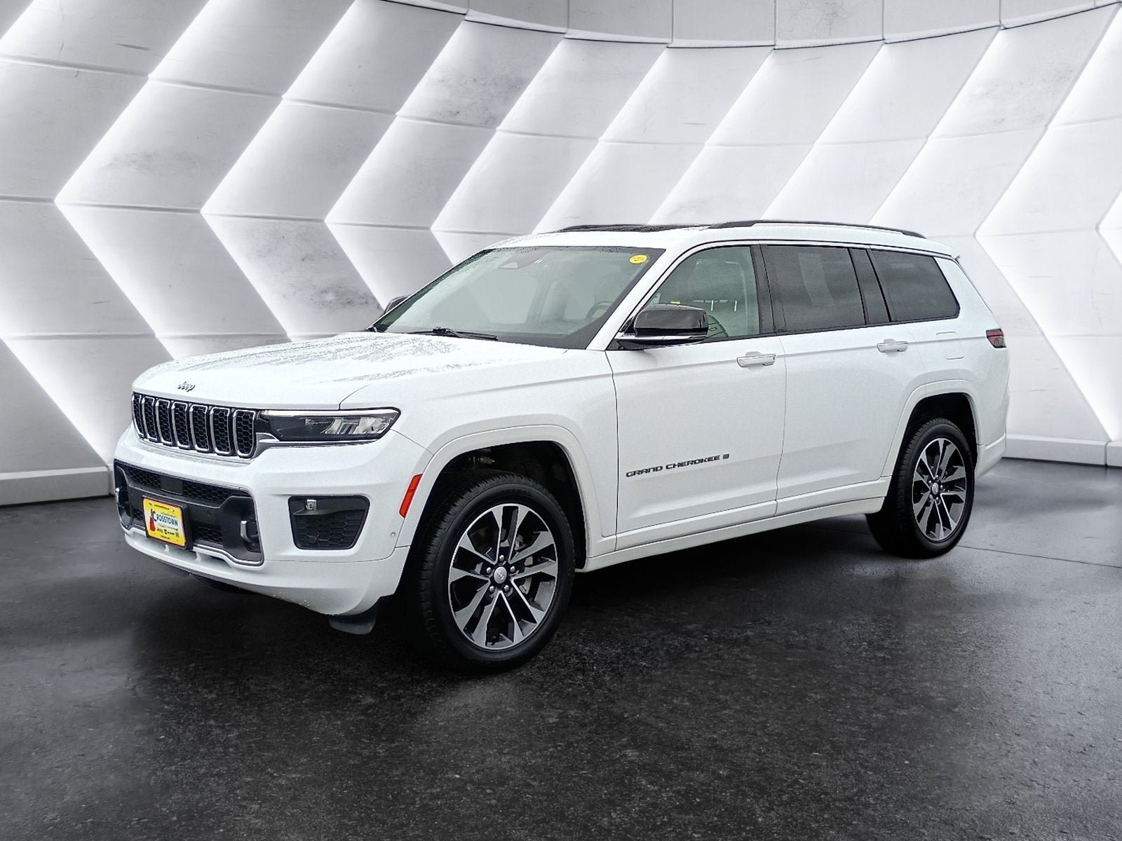 Used 2021 Jeep Grand Cherokee L Overland AWD/4WD image 2