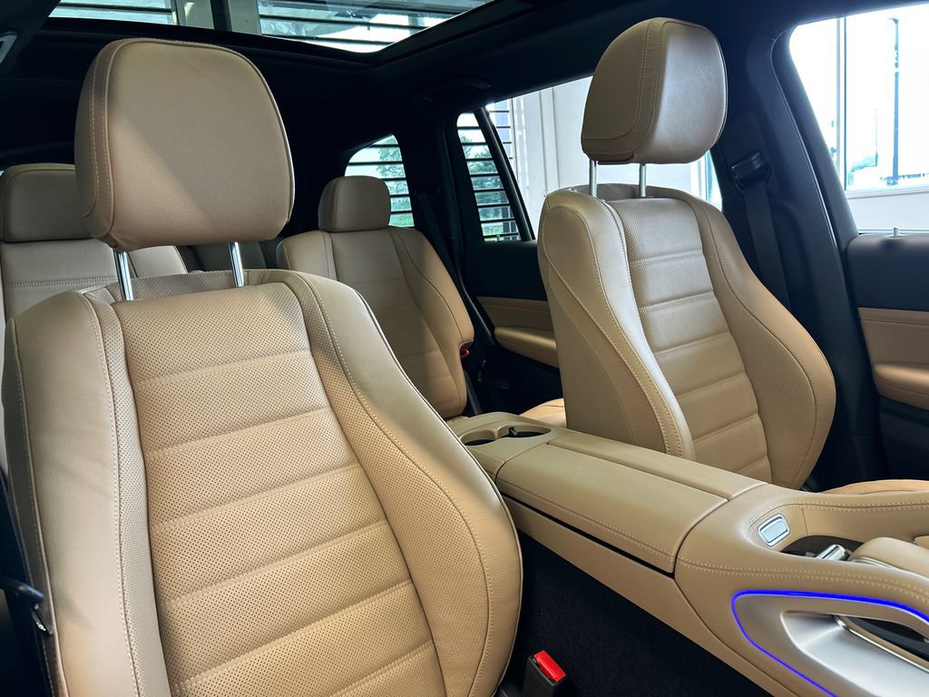 New 2026 Mercedes-Benz GLS 450 4MATIC image 29