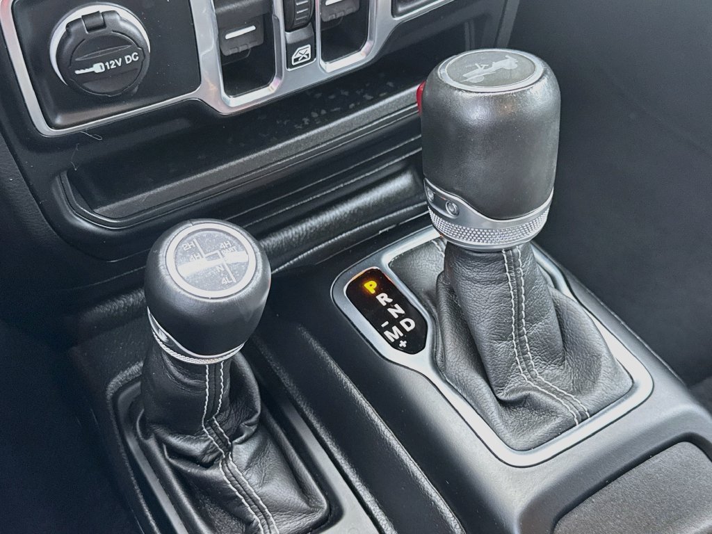 Certified 2023 Jeep Wrangler Unlimited Sahara AWD/4WD image 18