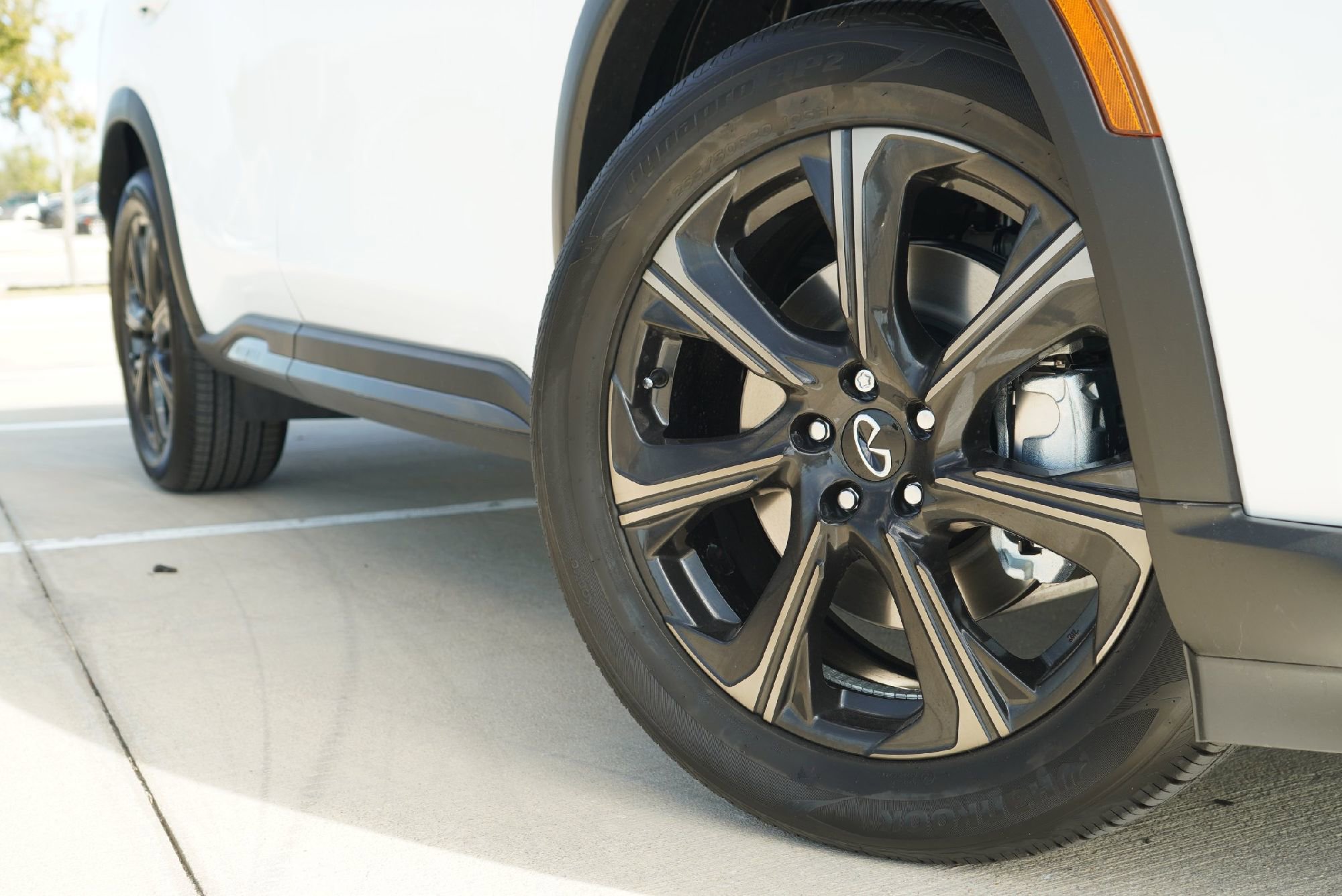 New 2026 INFINITI QX60 Autograph w/ Dark Cargo Package image 3