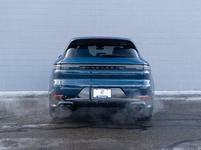 New 2026 Porsche Cayenne GTS image 6