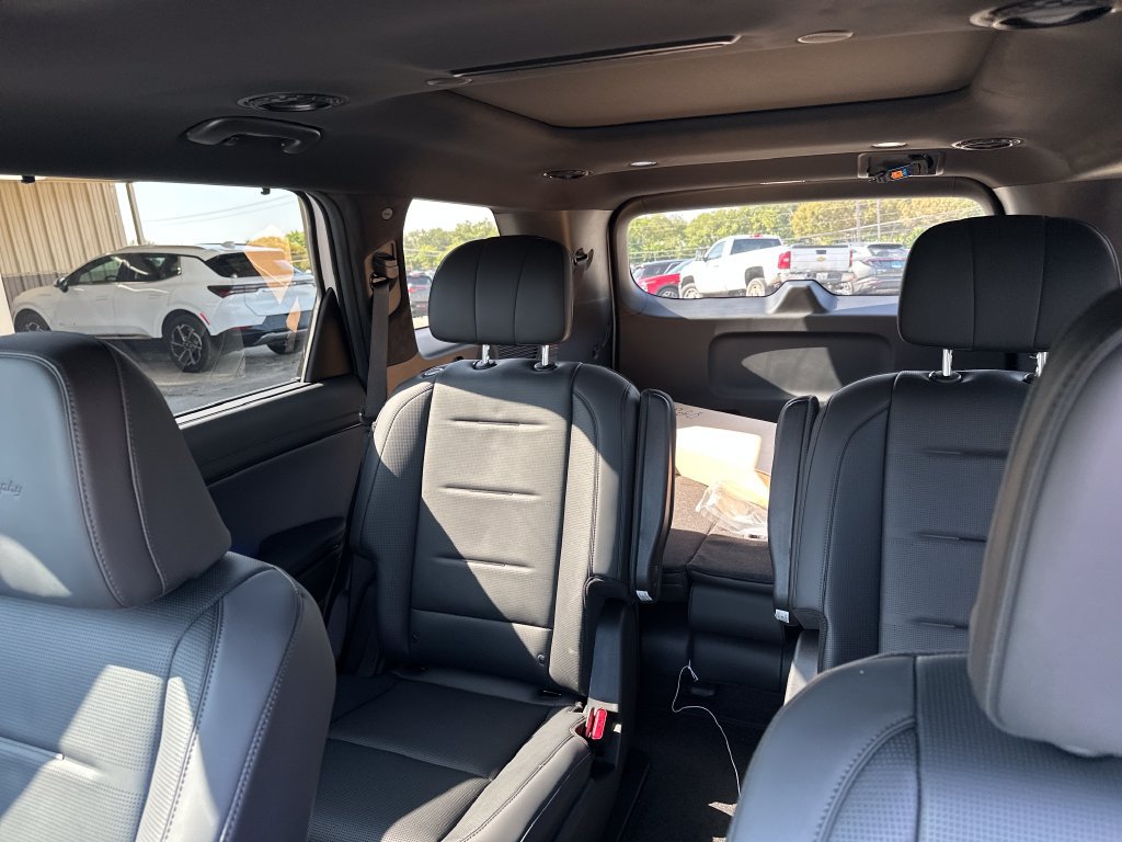 New 2027 Hyundai Palisade Calligraphy FWD image 25