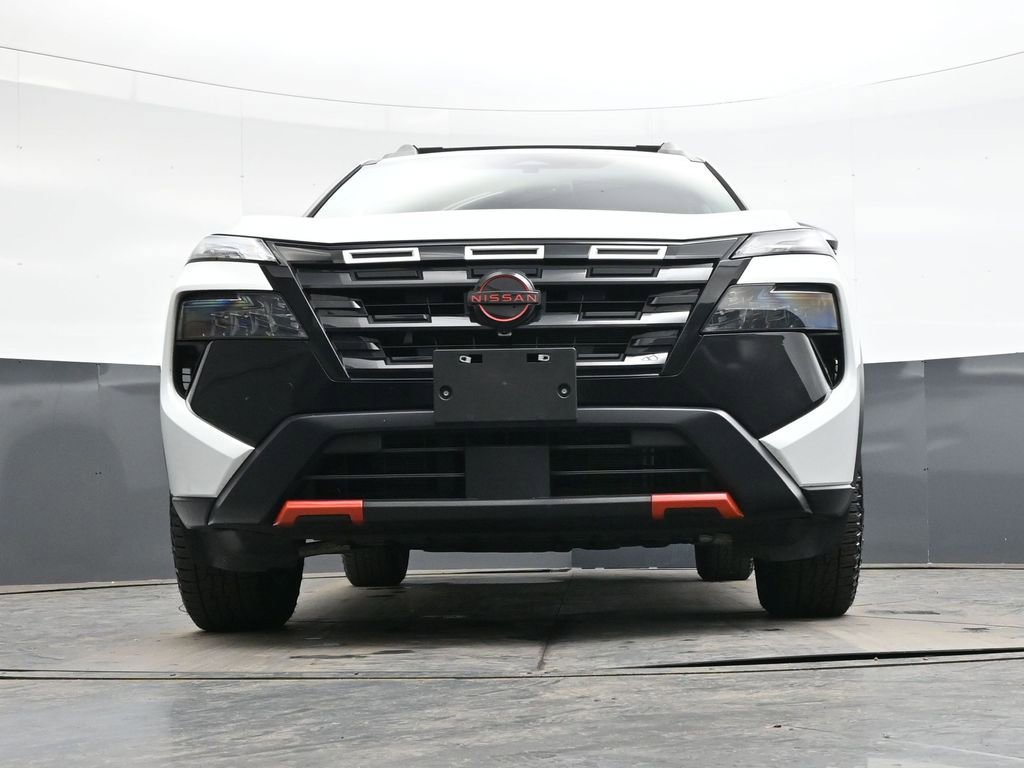 Used 2025 Nissan Rogue SV w/ Rock Creek Premium Package image 32