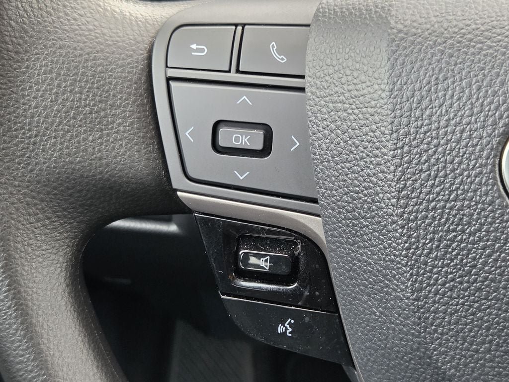 Used 2026 Toyota Camry LE FWD image 24