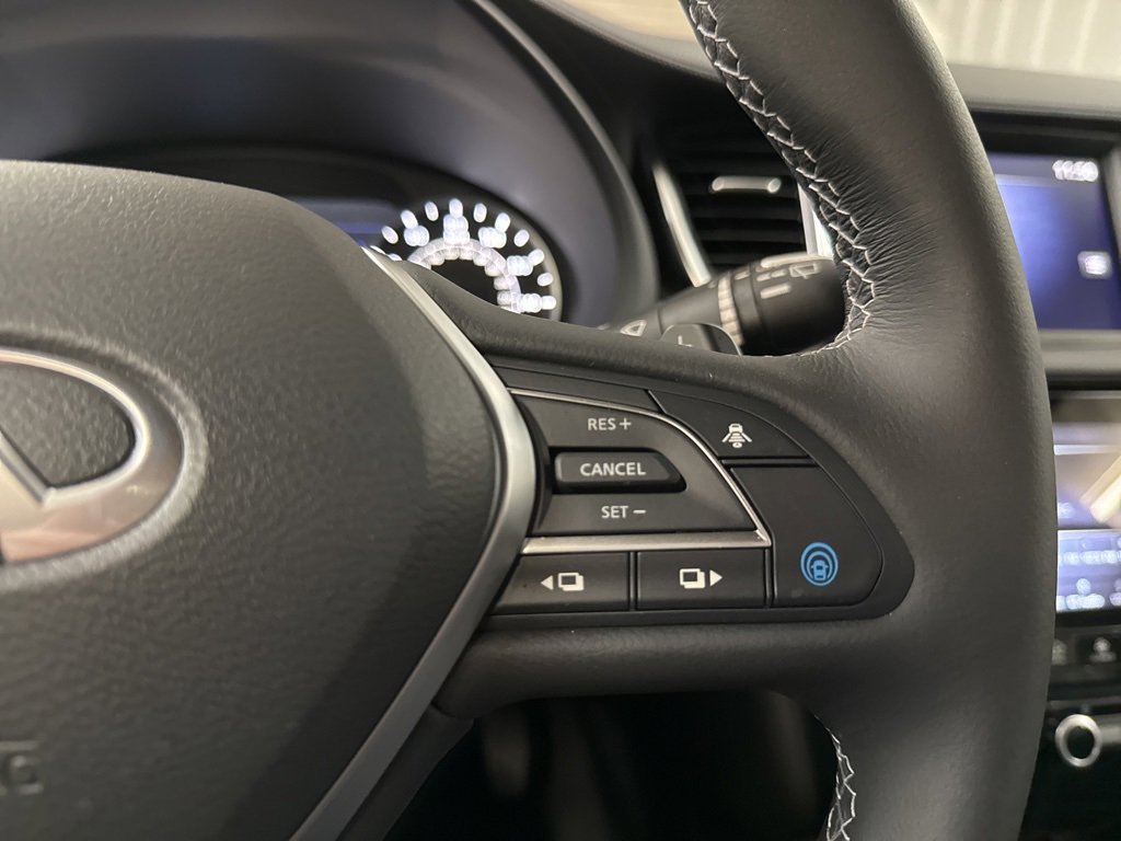 Certified 2025 INFINITI QX50 Pure image 22