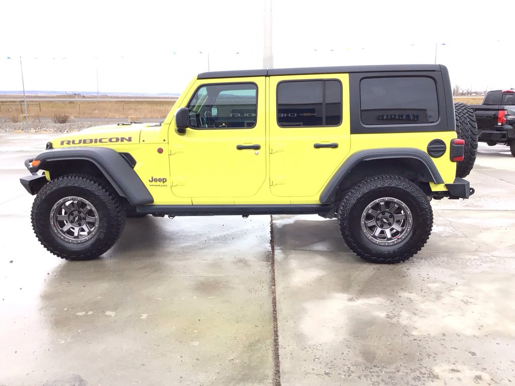 Used 2022 Jeep Wrangler Unlimited Rubicon w/ LED Lighting Group image 2