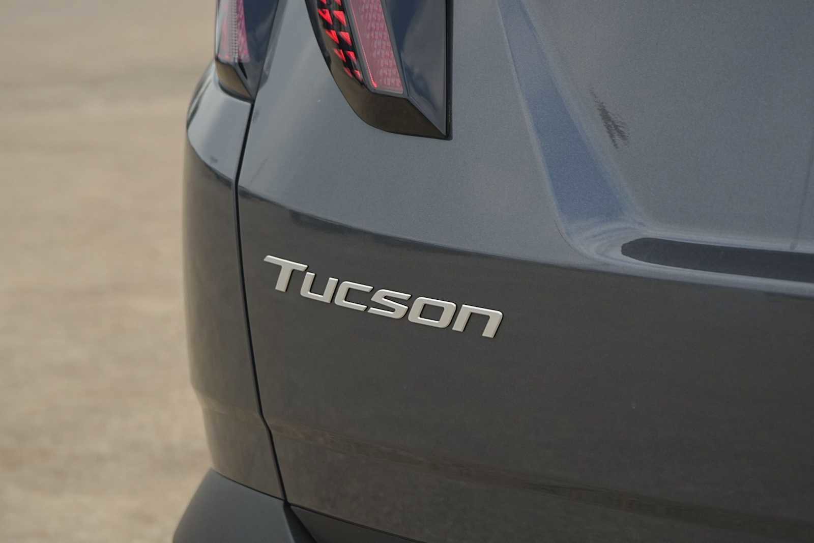 Used 2025 Hyundai Tucson SEL FWD image 8