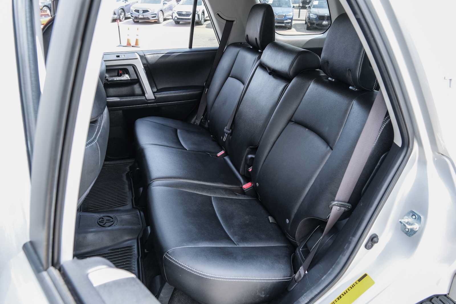 Used 2022 Toyota 4Runner TRD Sport AWD/4WD image 31