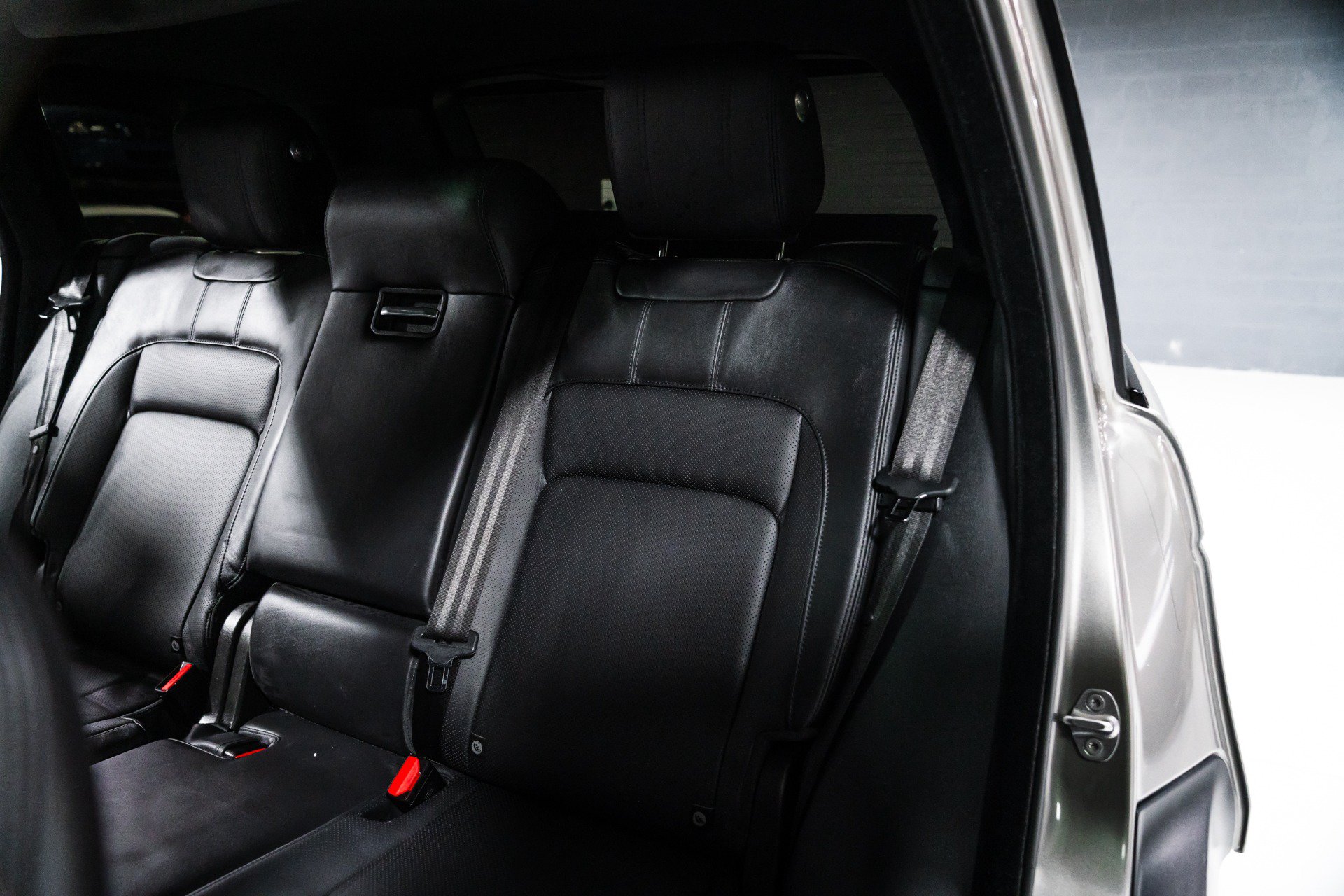 Used 2018 Land Rover Range Rover HSE AWD/4WD image 30