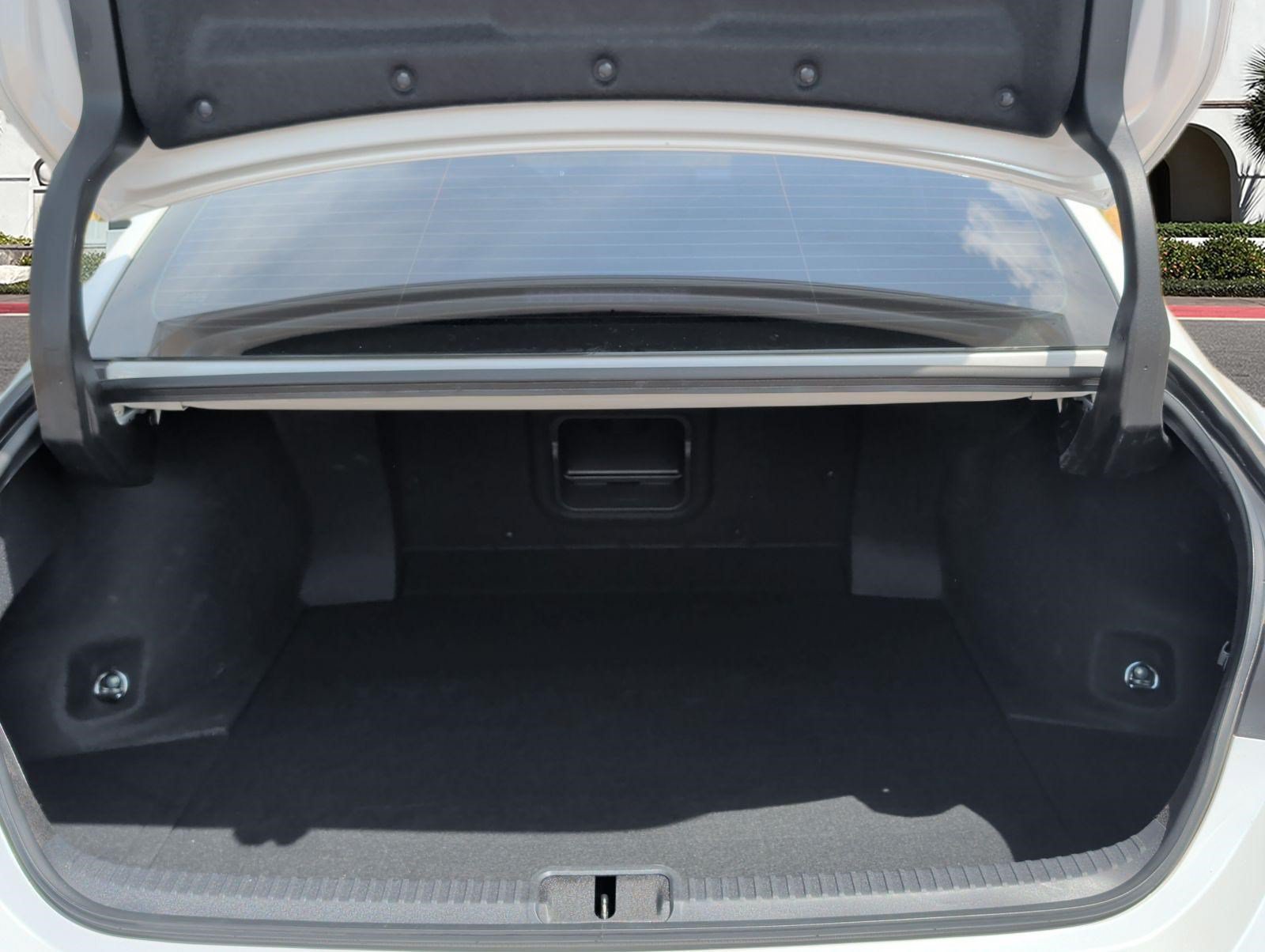 Certified 2024 Lexus ES 350 Ultra Luxury w/ Accessory Package (Z2) FWD image 27