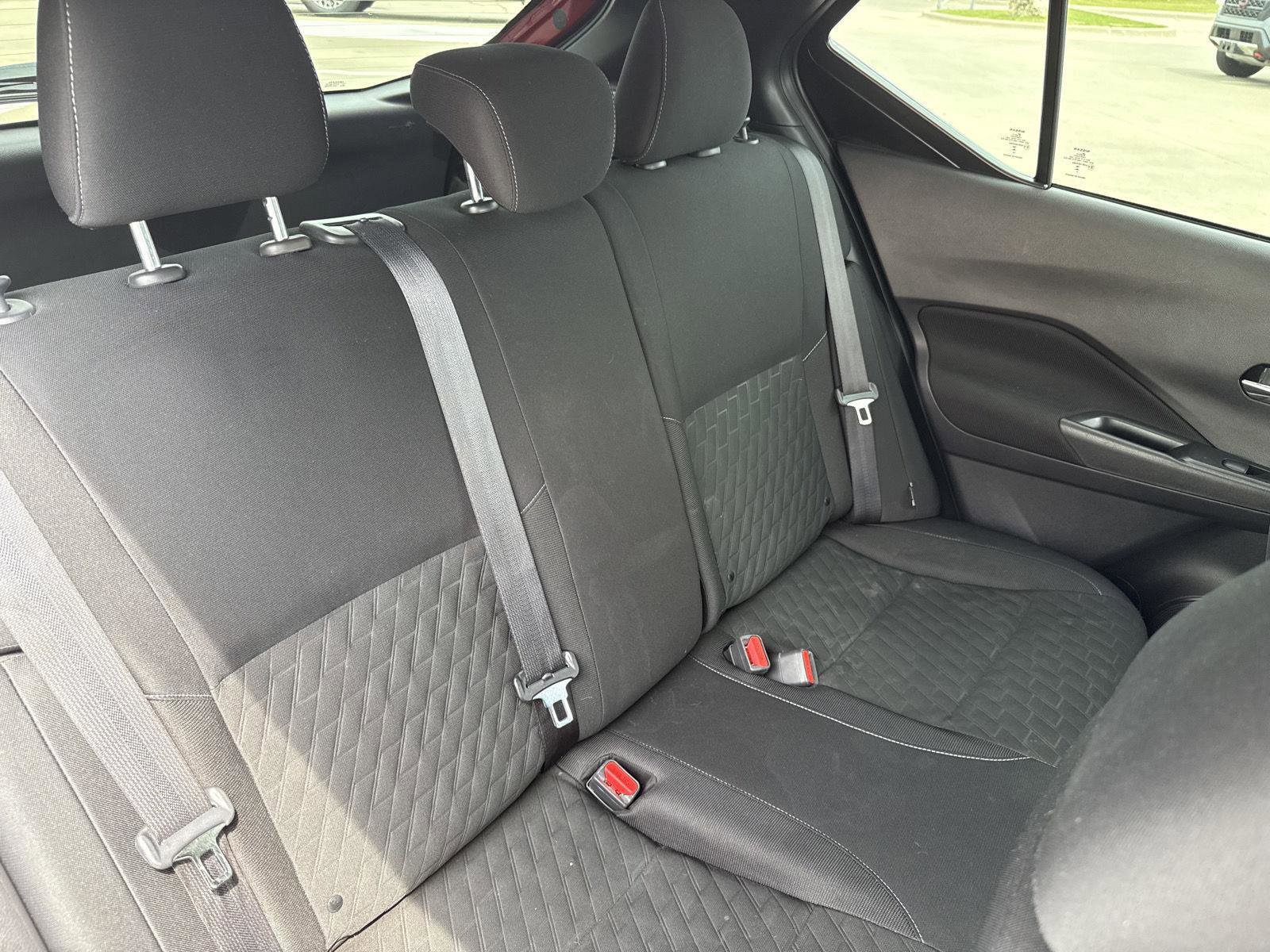 Used 2023 Nissan Kicks SV image 34