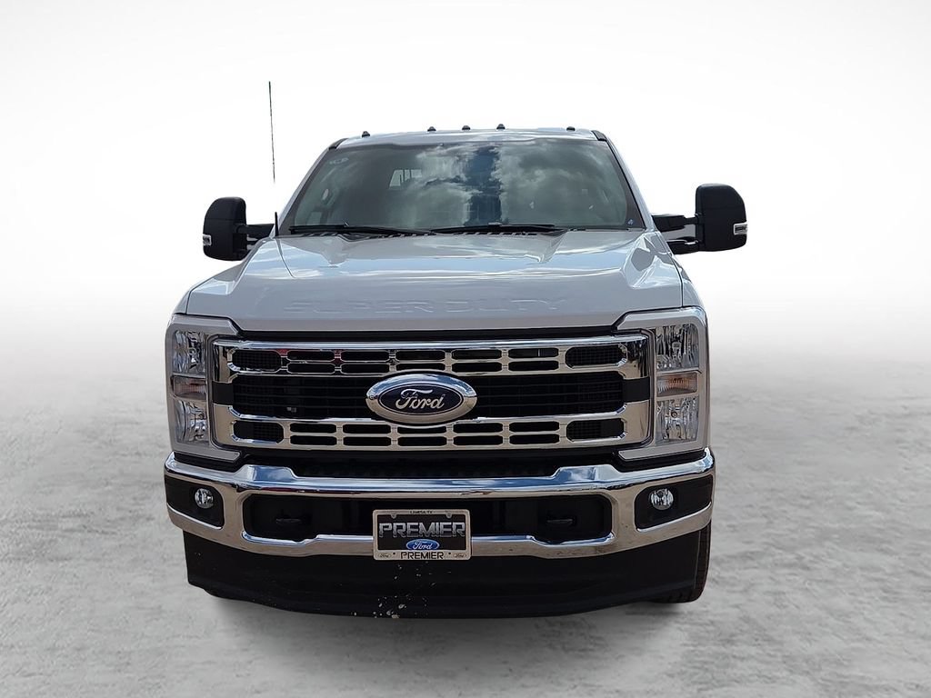 New 2026 Ford F350 XL w/ XL Chrome Package AWD/4WD image 3