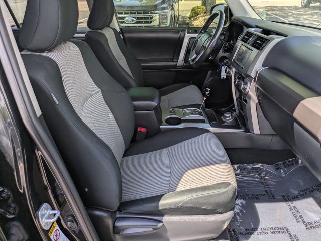 Used 2018 Toyota 4Runner SR5 AWD/4WD image 20