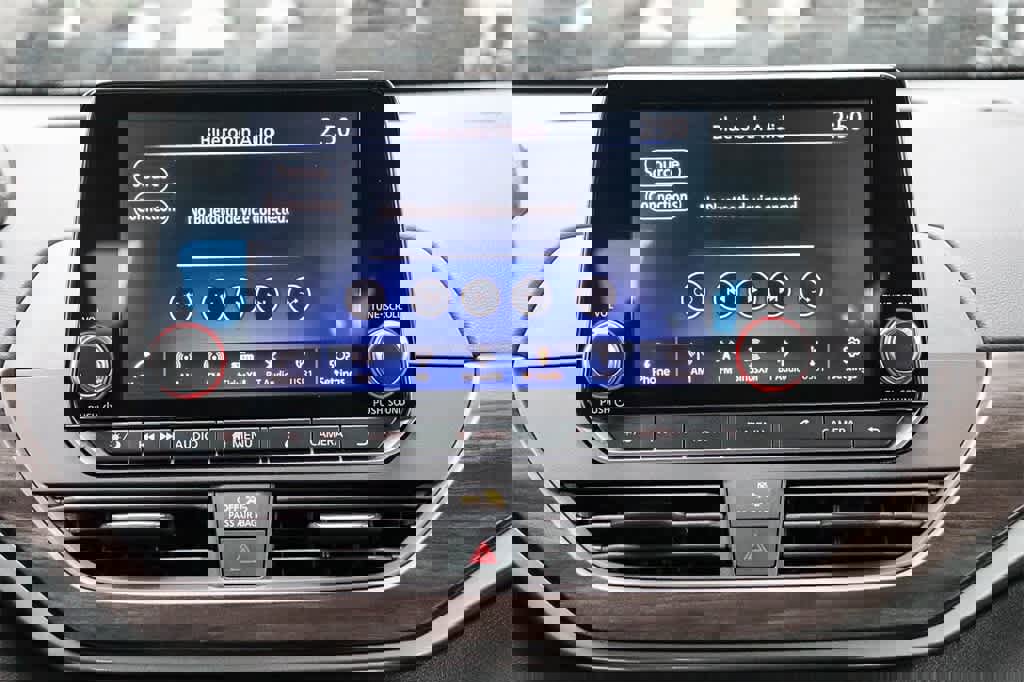 Used 2024 Nissan Altima 2.5 SV image 14